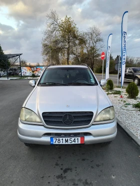     Mercedes-Benz ML 230