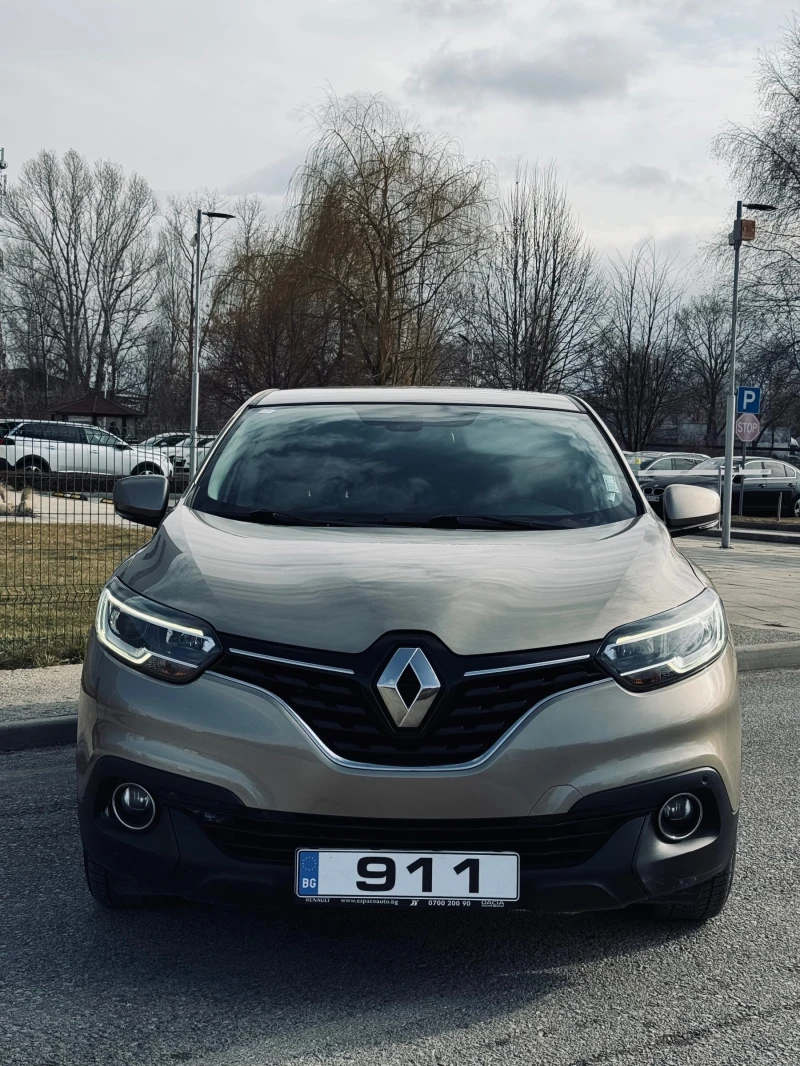 Renault Kadjar 1.6 dCi 4x4 / ЛИЗИНГ, снимка 2 - Автомобили и джипове - 47183130