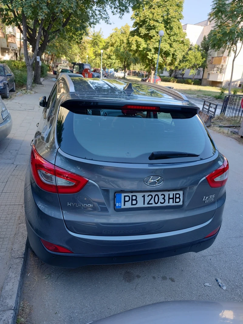 Hyundai IX35, снимка 2 - Автомобили и джипове - 47369684