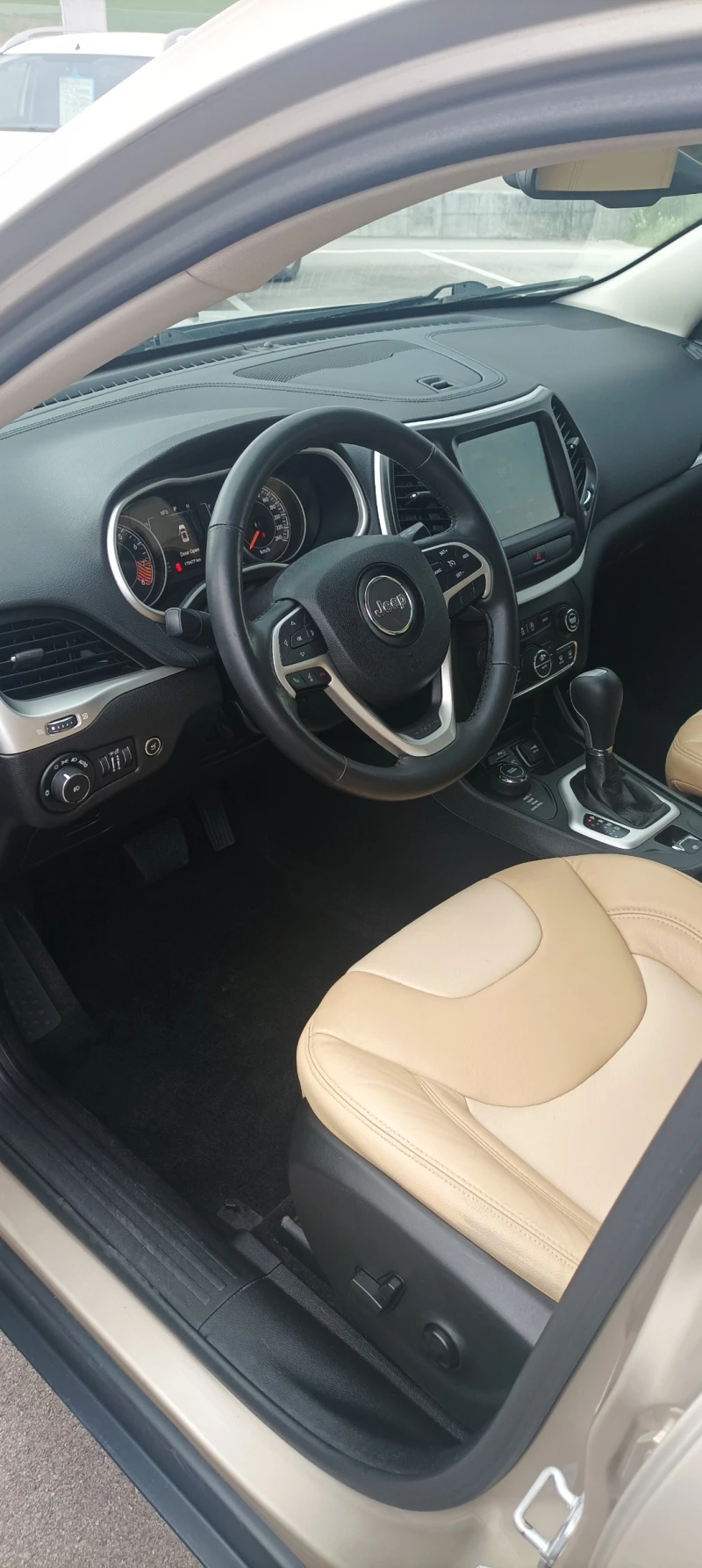 Jeep Cherokee NORTH, снимка 9 - Автомобили и джипове - 49752885