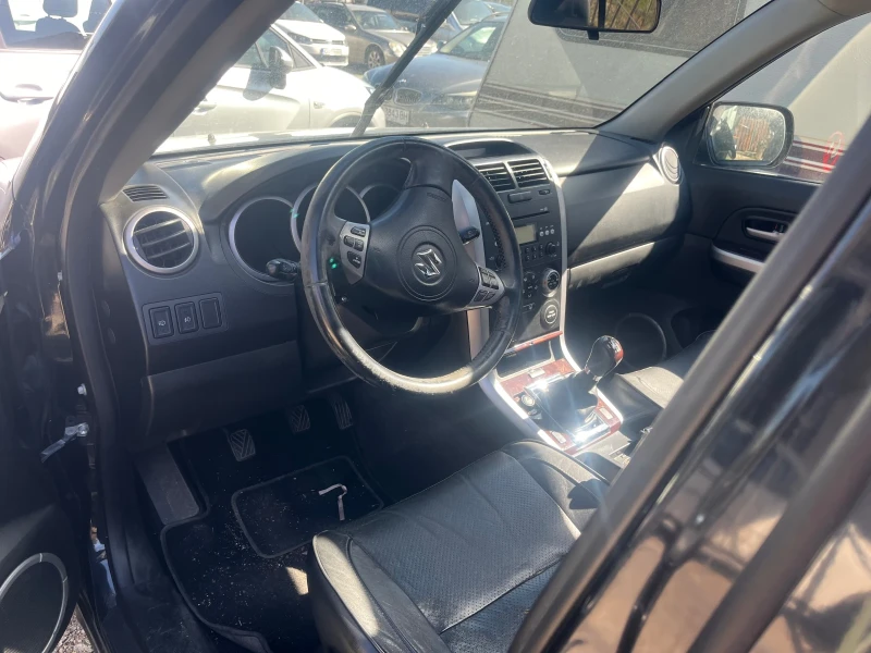 Suzuki Grand vitara 1.9 DDIS, снимка 5 - Автомобили и джипове - 52270829