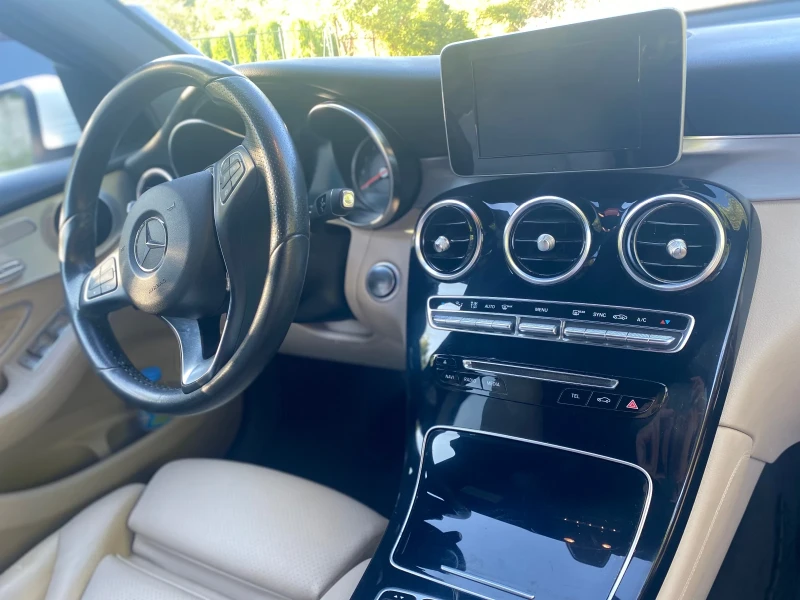 Mercedes-Benz GLC SUV 4 Matic, снимка 5 - Автомобили и джипове - 51515763