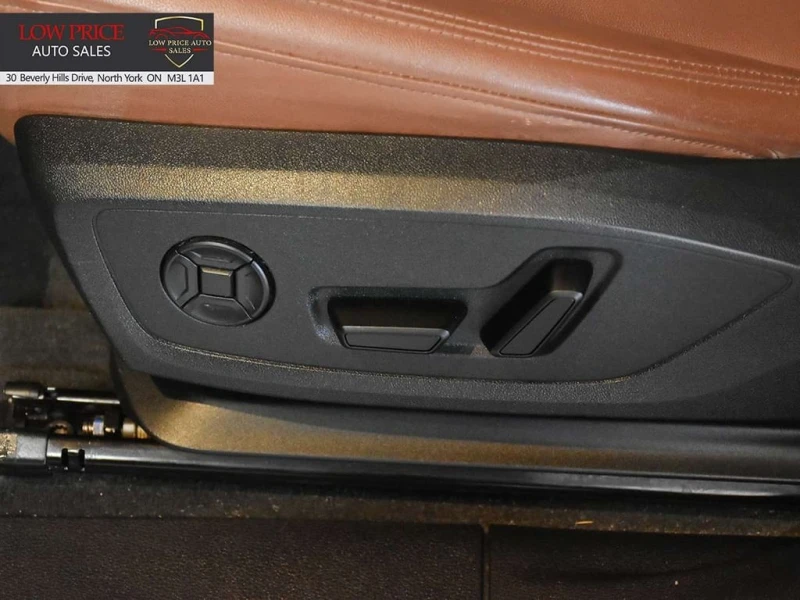 Audi Q3 * quattro Premium * CARFAX * ЦЕНА ДО БГ, снимка 15 - Автомобили и джипове - 53456205