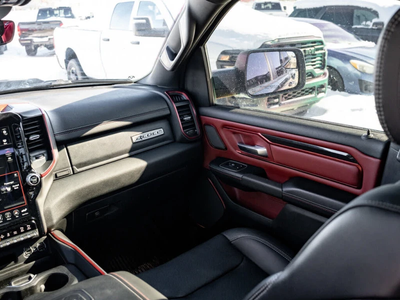 Dodge RAM 1500 REBEL* CREW CAB* HEMI, снимка 9 - Автомобили и джипове - 53564174