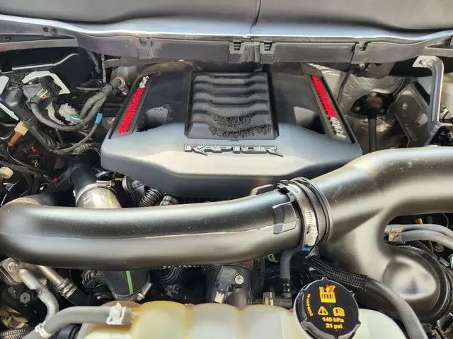 Ford F150 Raptor, снимка 8 - Автомобили и джипове - 54402616