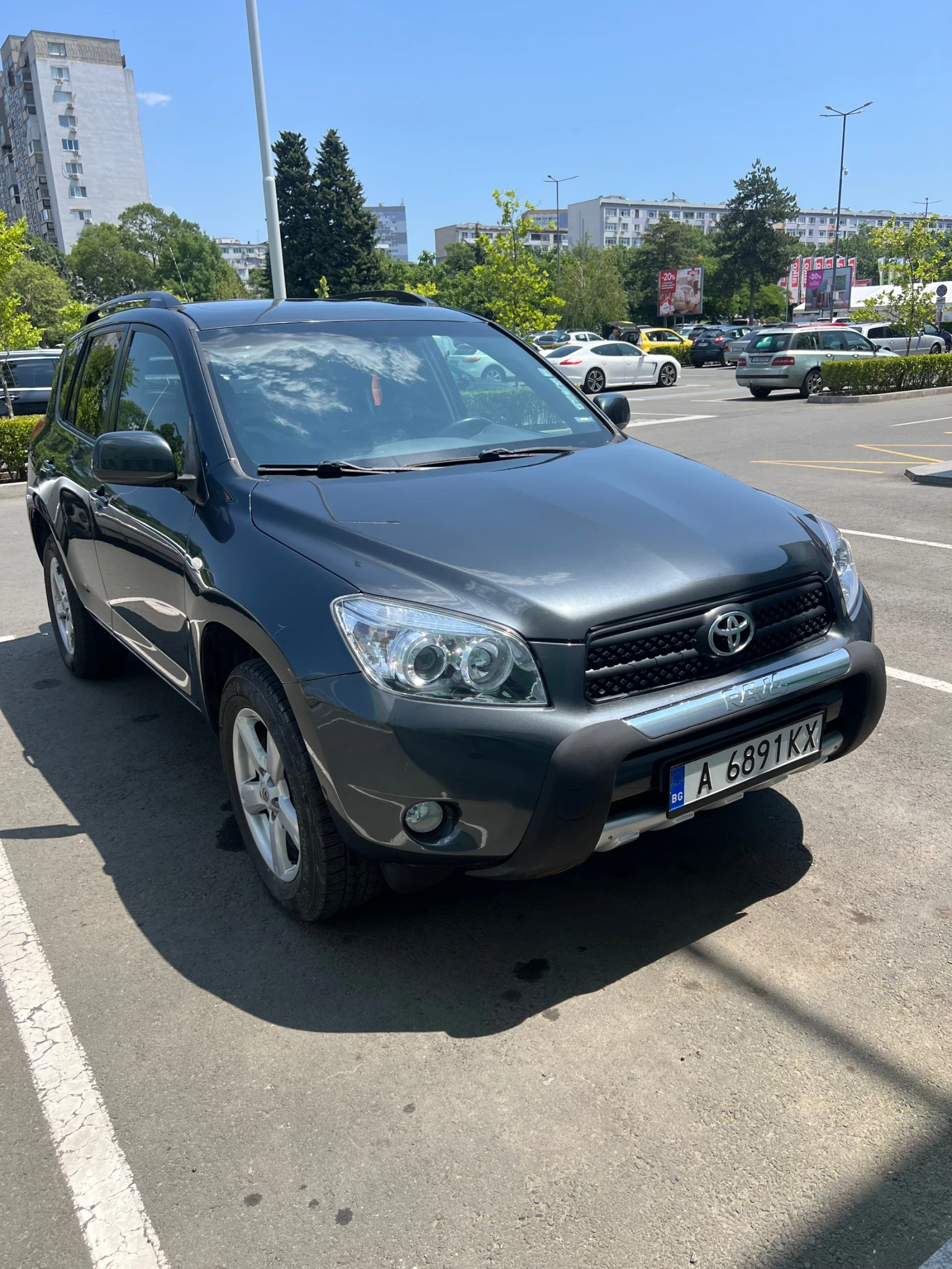 Toyota Rav4 2.0I Първи собственик!ГАРАЖНА!, снимка 1