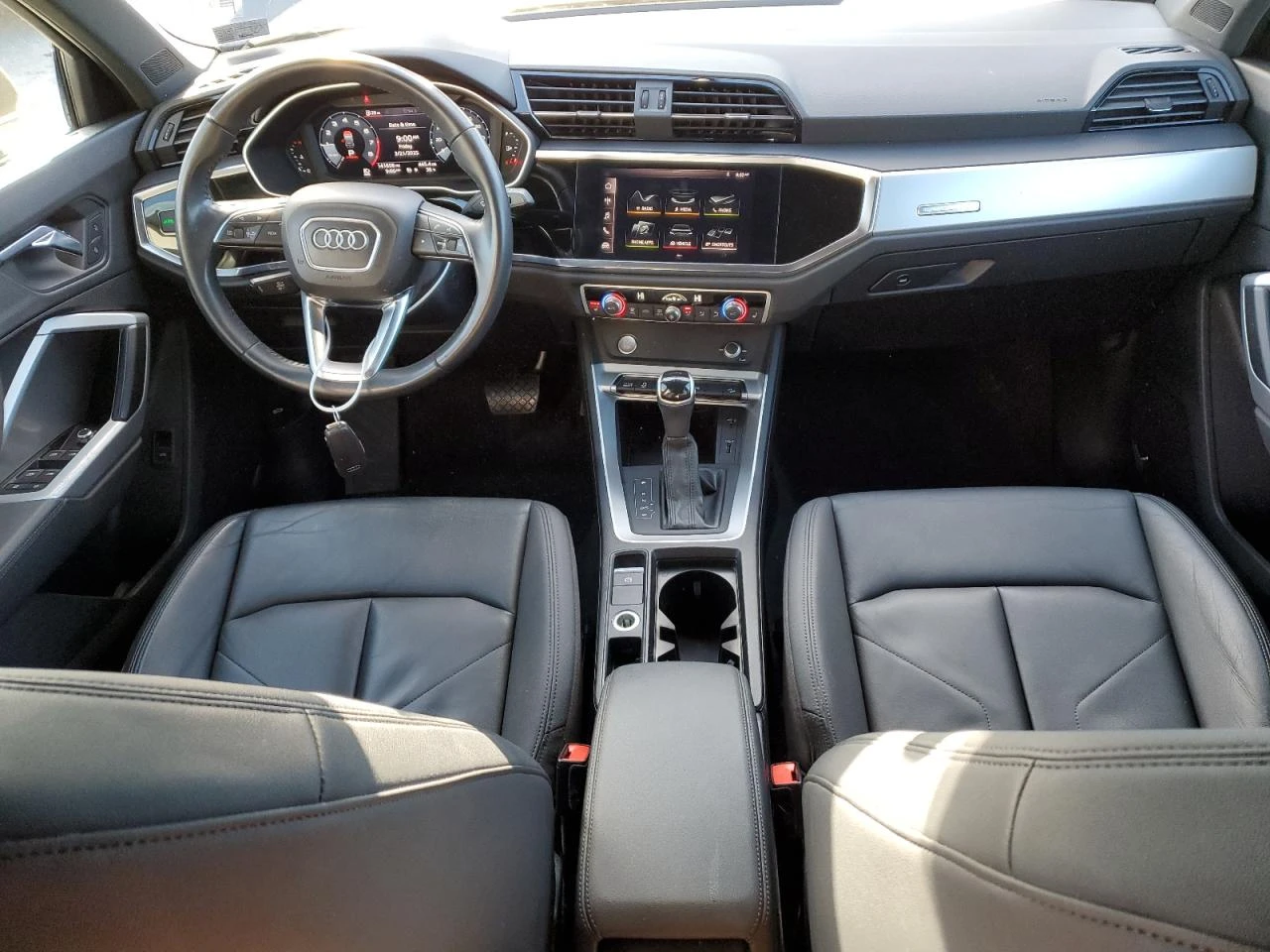 Audi Q3 PREMIUM S LINE  - изображение 8