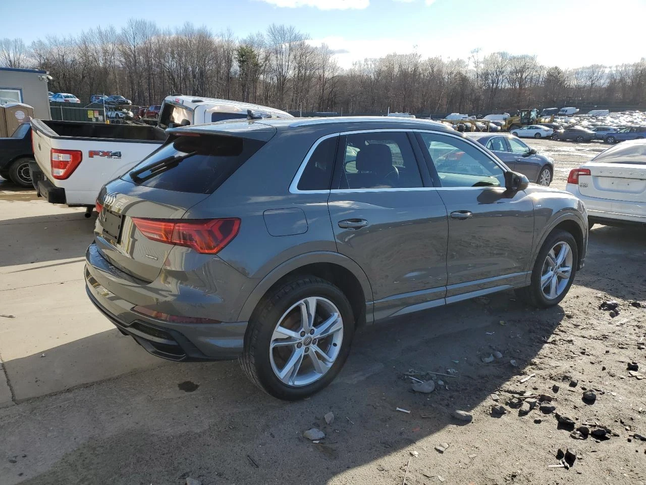 Audi Q3 PREMIUM S LINE  - изображение 3