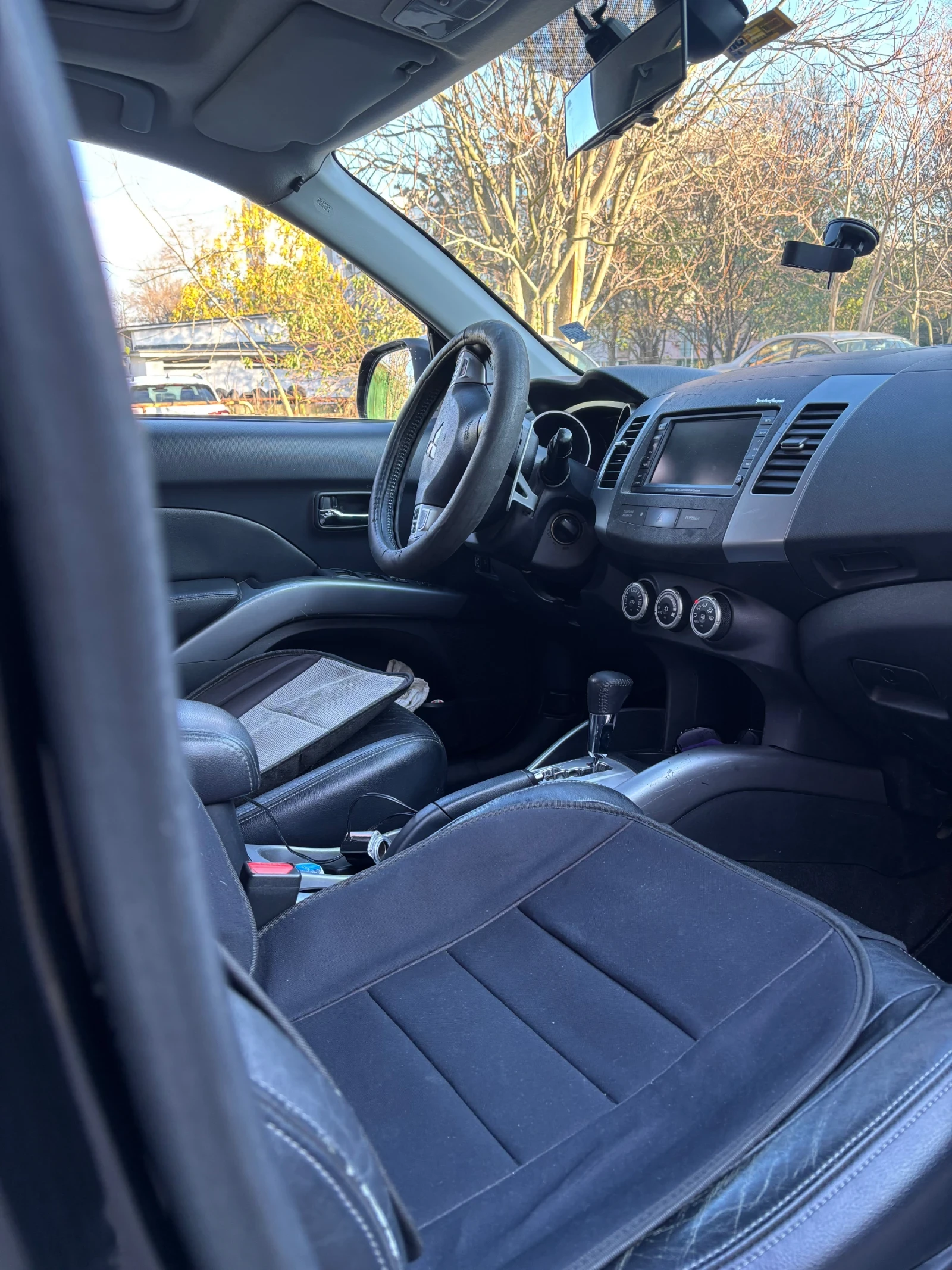 Mitsubishi Outlander 4.4 - изображение 6