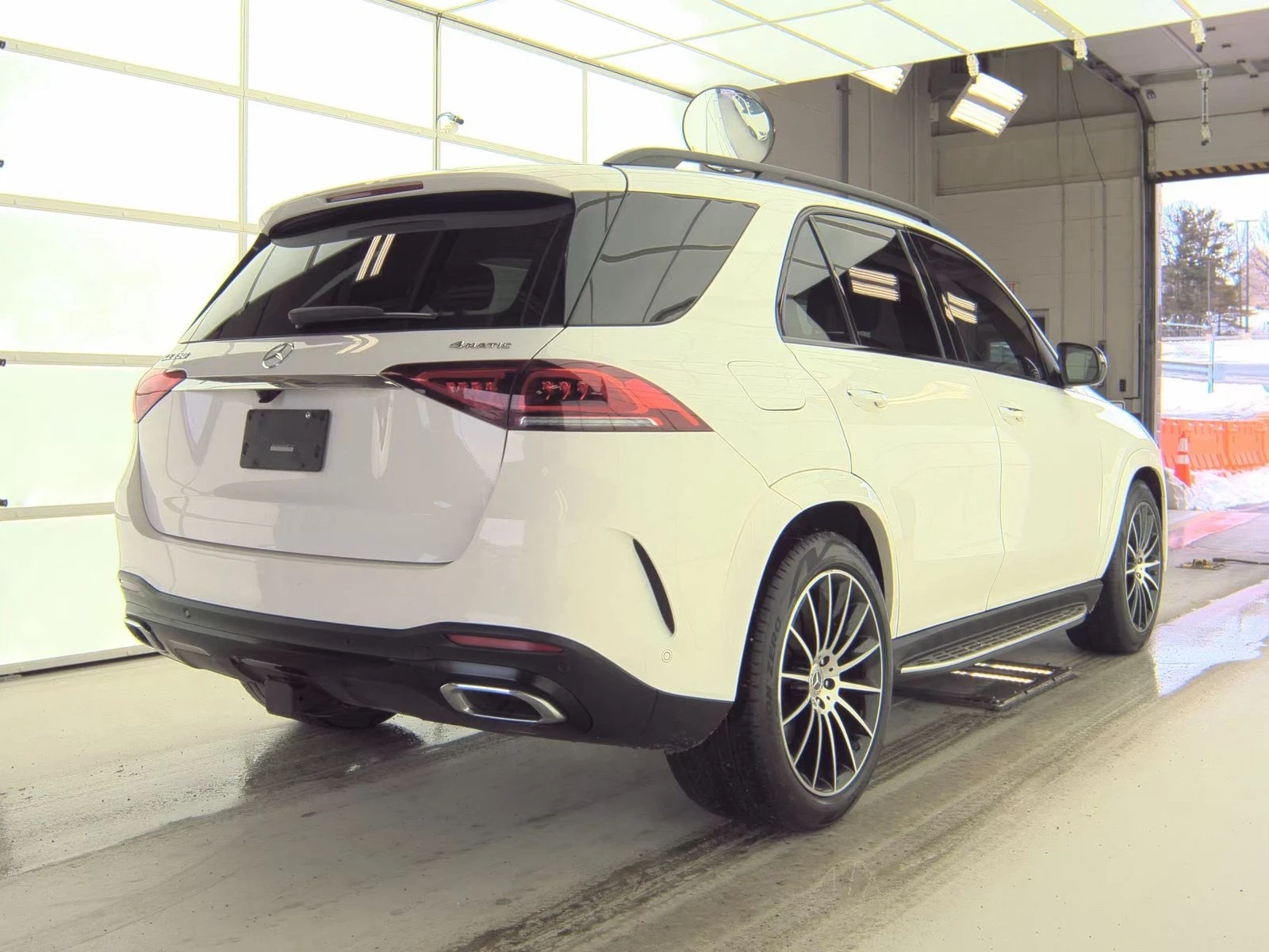 Mercedes-Benz GLE 350 4MATIC - изображение 4