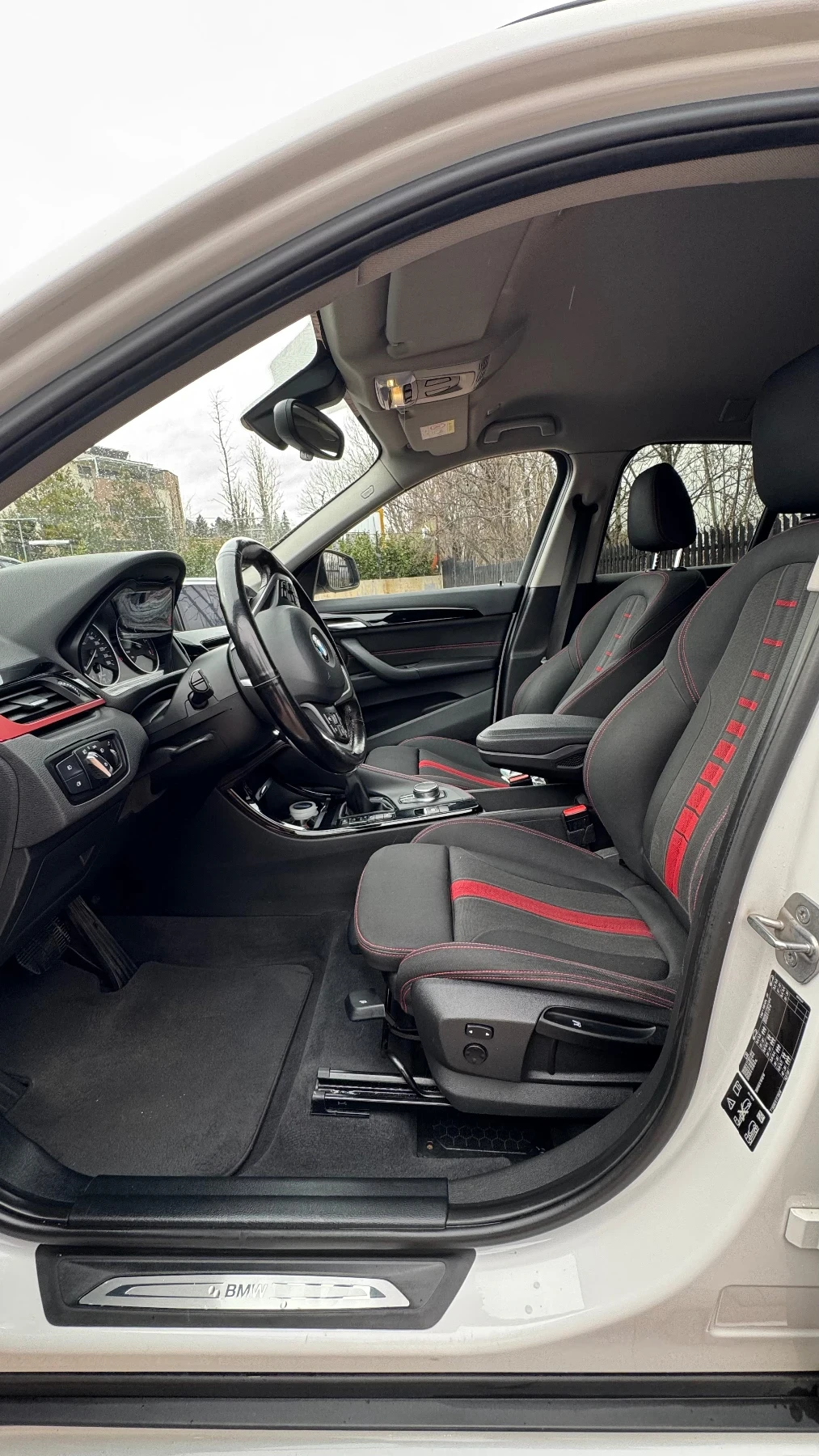 BMW X1 2.0D Xdrive Sport line, снимка 14 - Автомобили и джипове - 53566137