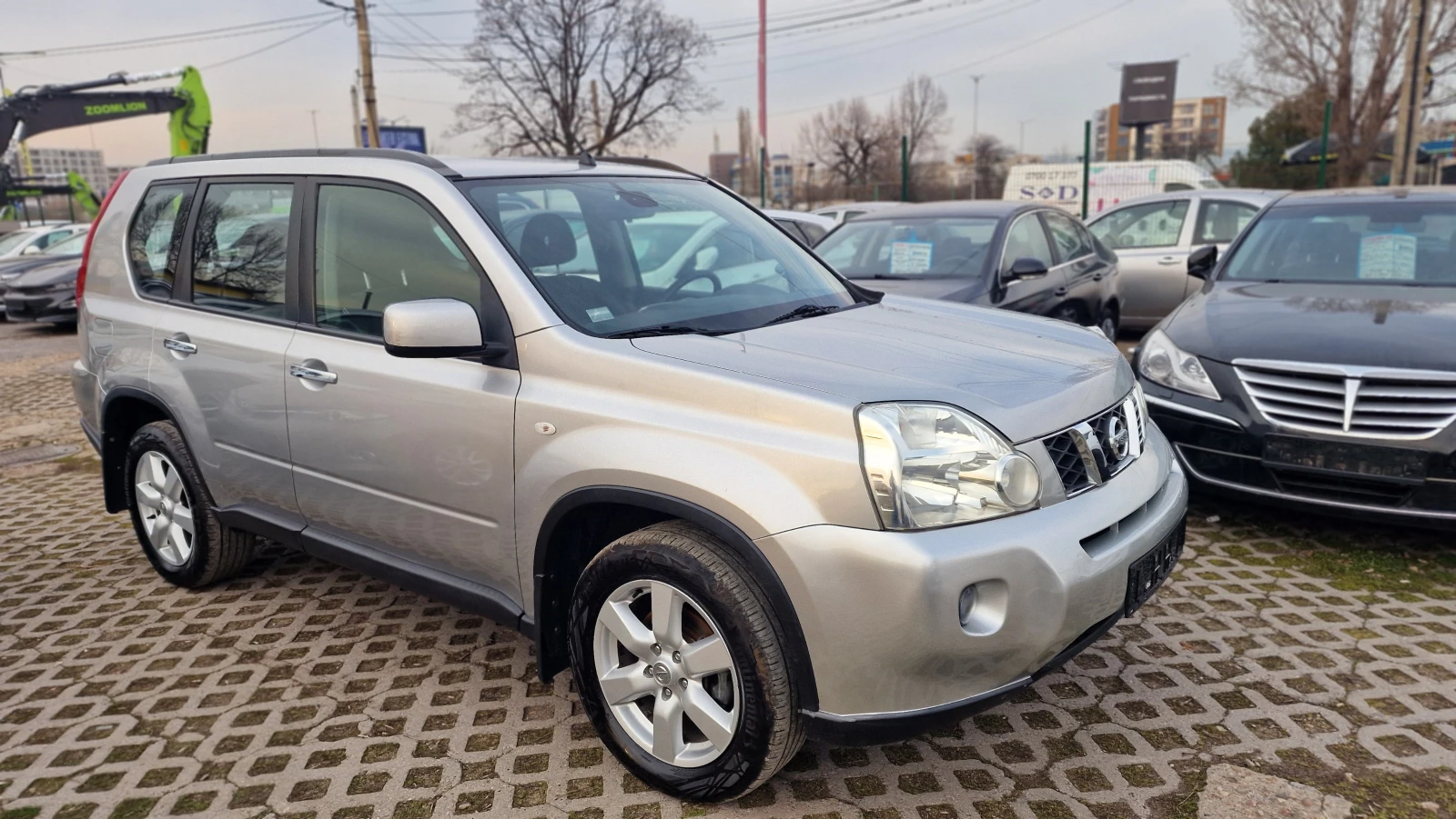 Nissan X-trail 2.5i Automatik - изображение 2