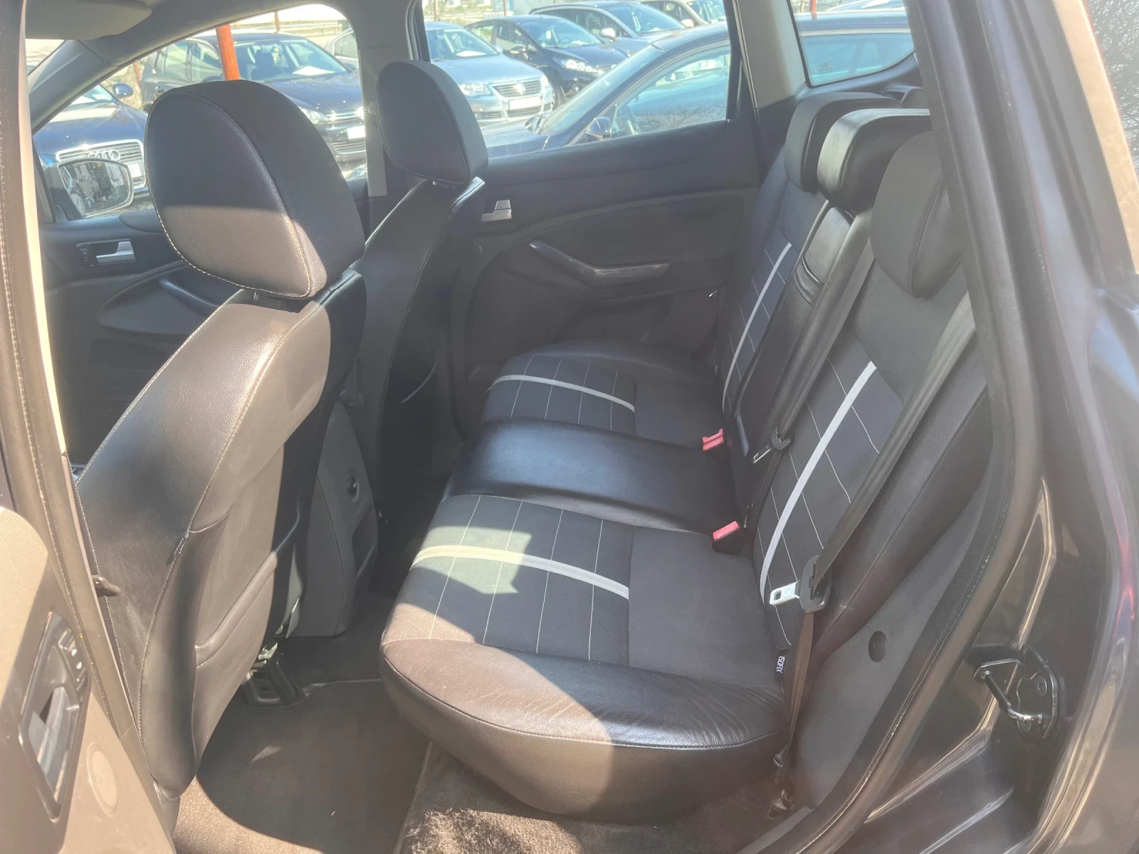 Ford Kuga 2.0TDCI 4х4 ТОП, снимка 8 - Автомобили и джипове - 53781698