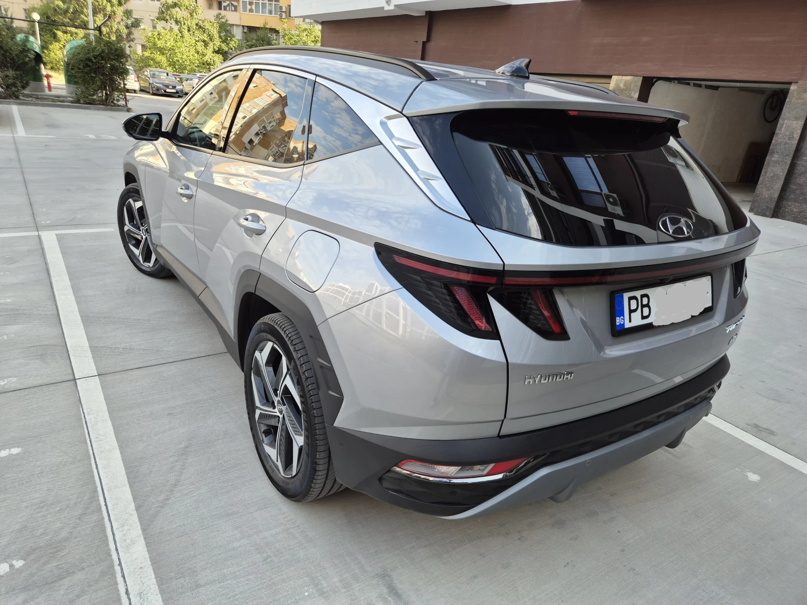 Hyundai Tucson Гаранционен - Luxury - 4x4 , снимка 5 - Автомобили и джипове - 53998815