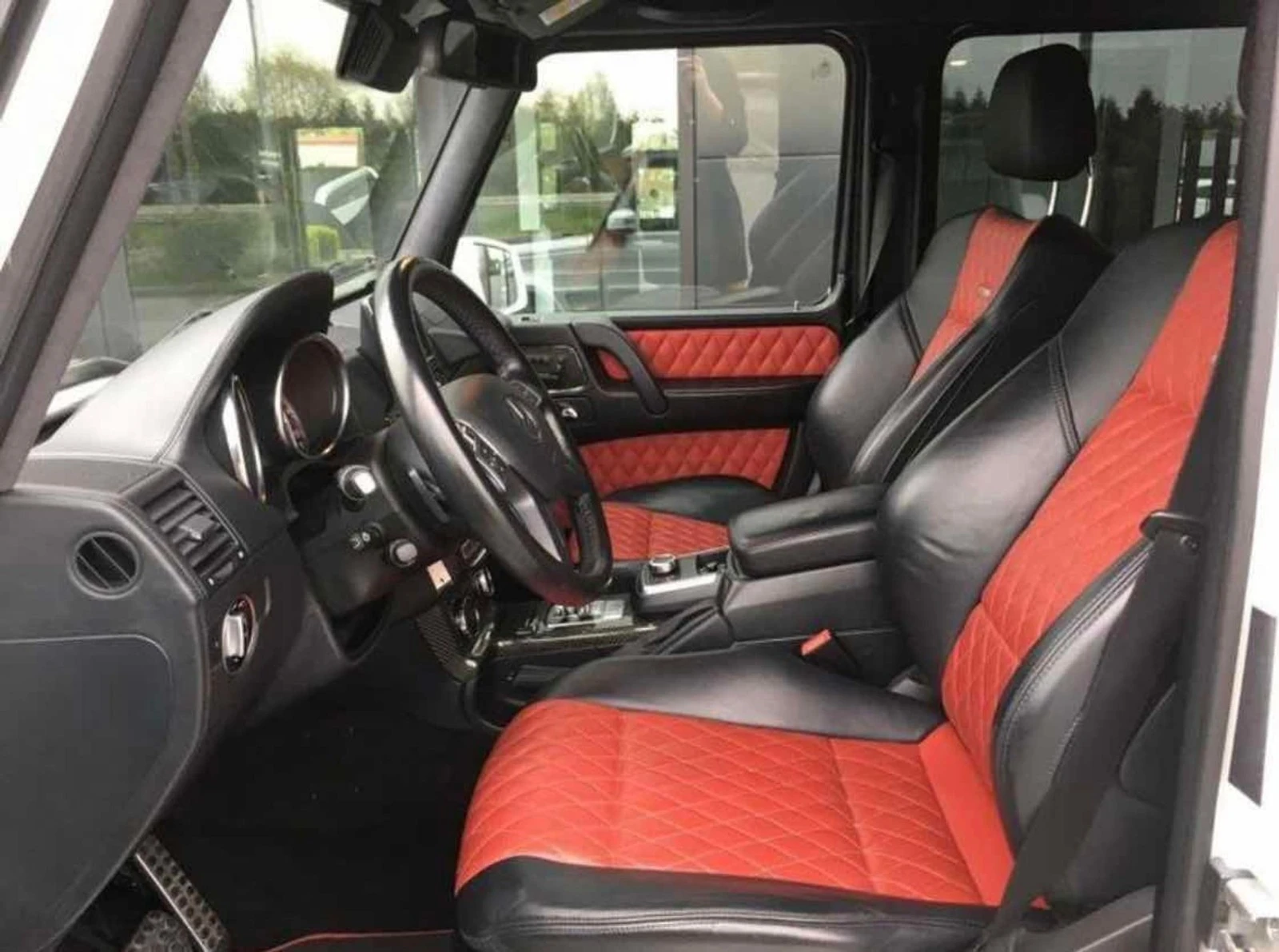 Mercedes-Benz G 63 AMG BRABUS PACK* АвтоКредит* (ЦЕНА ДО БГ), снимка 6 - Автомобили и джипове - 56227762