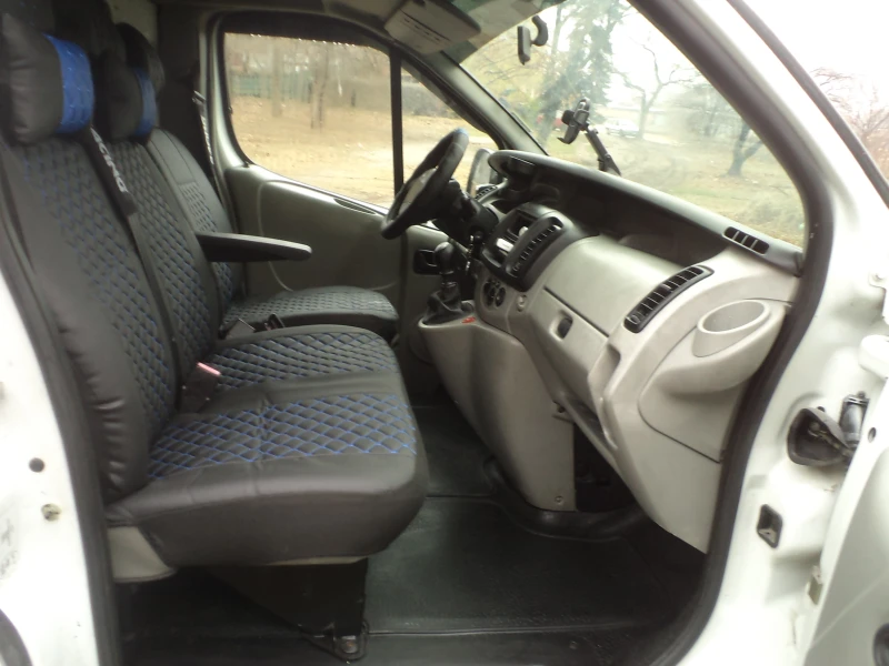 Renault Trafic 1.9 dci-6 скорости!!!, снимка 5 - Бусове и автобуси - 48643399