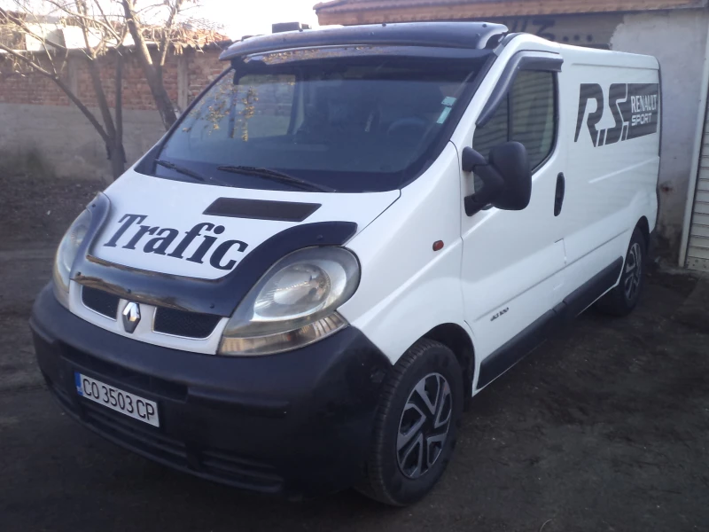 Renault Trafic 1.9 dci-6 скорости!!!, снимка 1 - Бусове и автобуси - 48643399