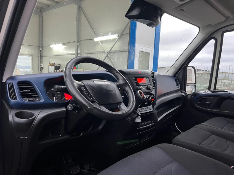 Iveco Daily 35c16 / 2020 година / Падащ борд 1 тон, снимка 16 - Бусове и автобуси - 52562925