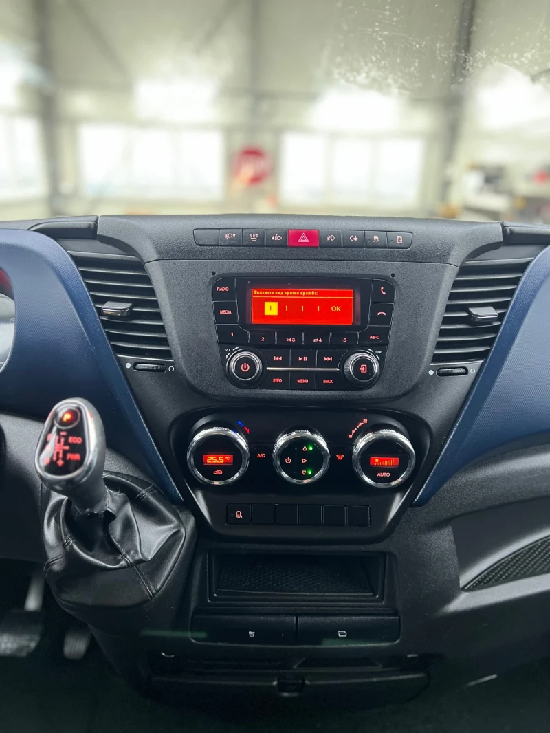 Iveco Daily 35c16 / 2020 година / Падащ борд 1 тон, снимка 17 - Бусове и автобуси - 52562925