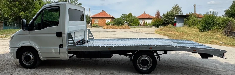 Iveco Daily * 35S15* СПЕЦИАЛЕН* КЛИМАТИК* ОБСЛУЖЕН* , снимка 2 - Бусове и автобуси - 53181641