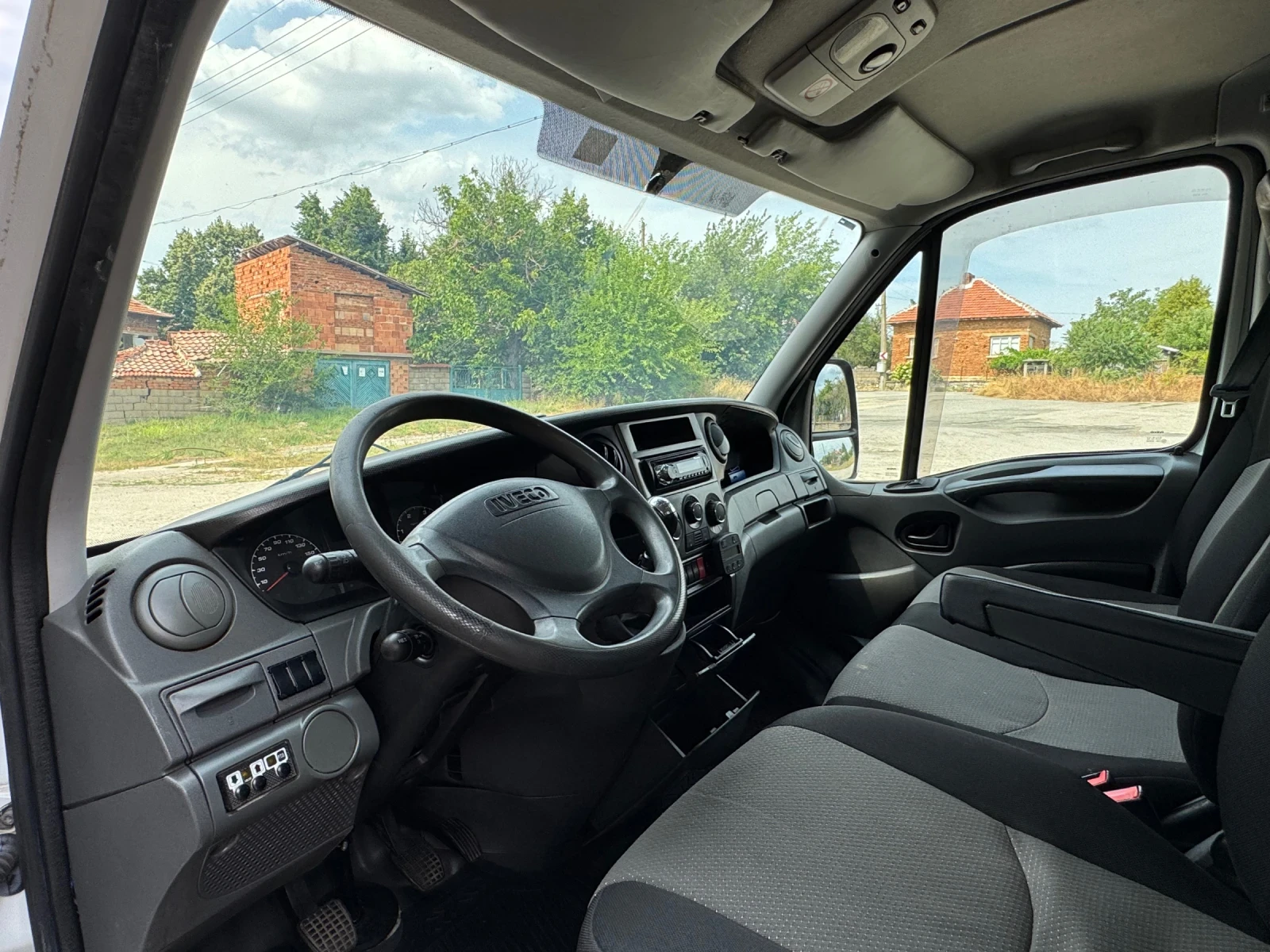 Iveco Daily * 35S15* СПЕЦИАЛЕН* КЛИМАТИК* ОБСЛУЖЕН*  - изображение 10