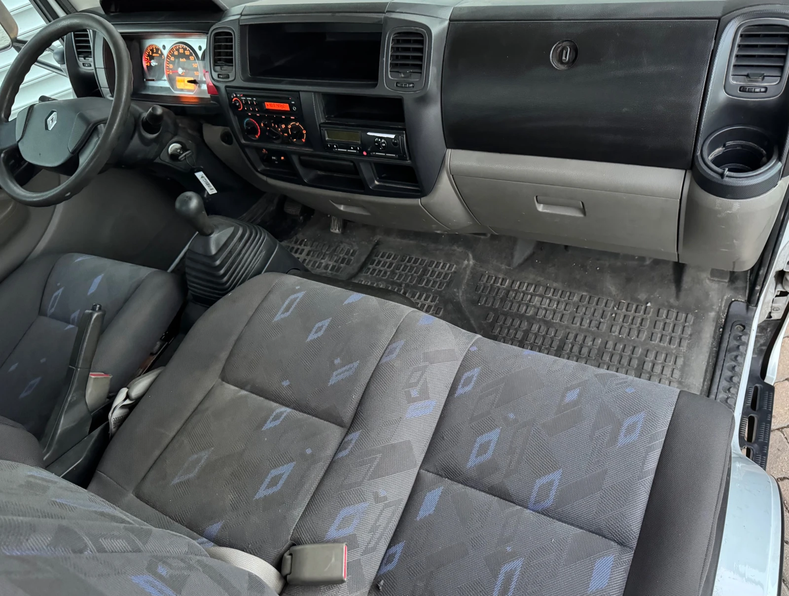 Renault Maxity 3, 0dci 150ps, 101159km., клима, самосвал, N2, ев4, снимка 10 - Бусове и автобуси - 56702598