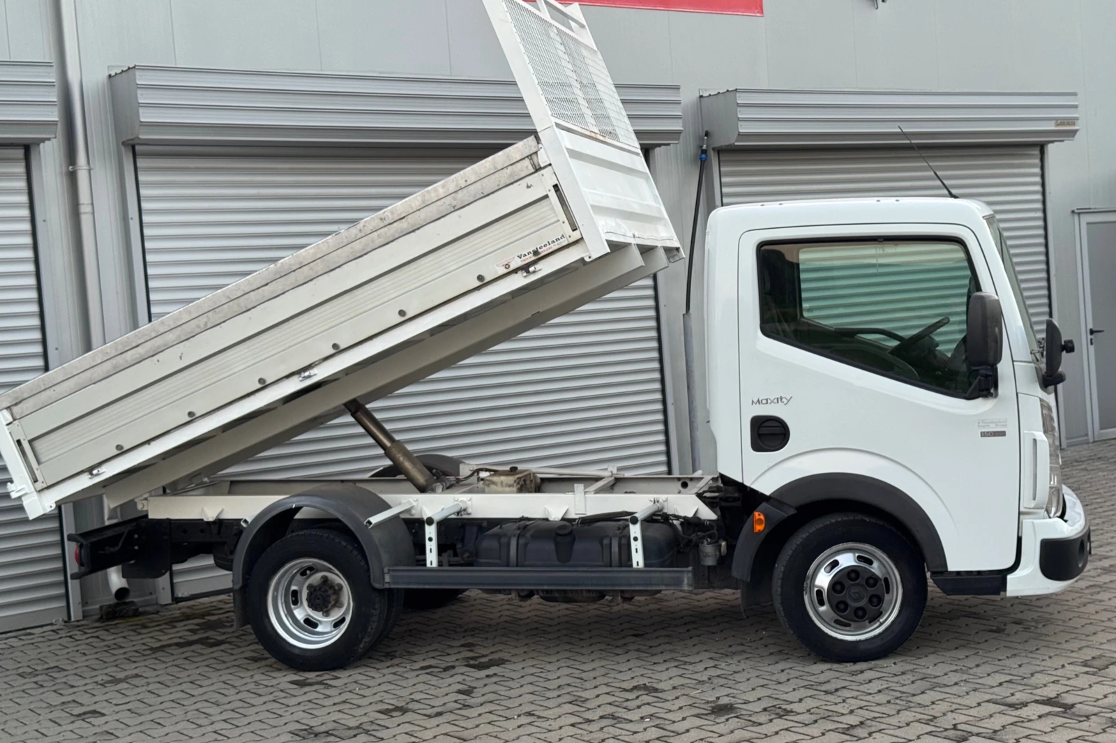 Renault Maxity 3, 0dci 150ps, 101159km., клима, самосвал, N2, ев4, снимка 6 - Бусове и автобуси - 56702598