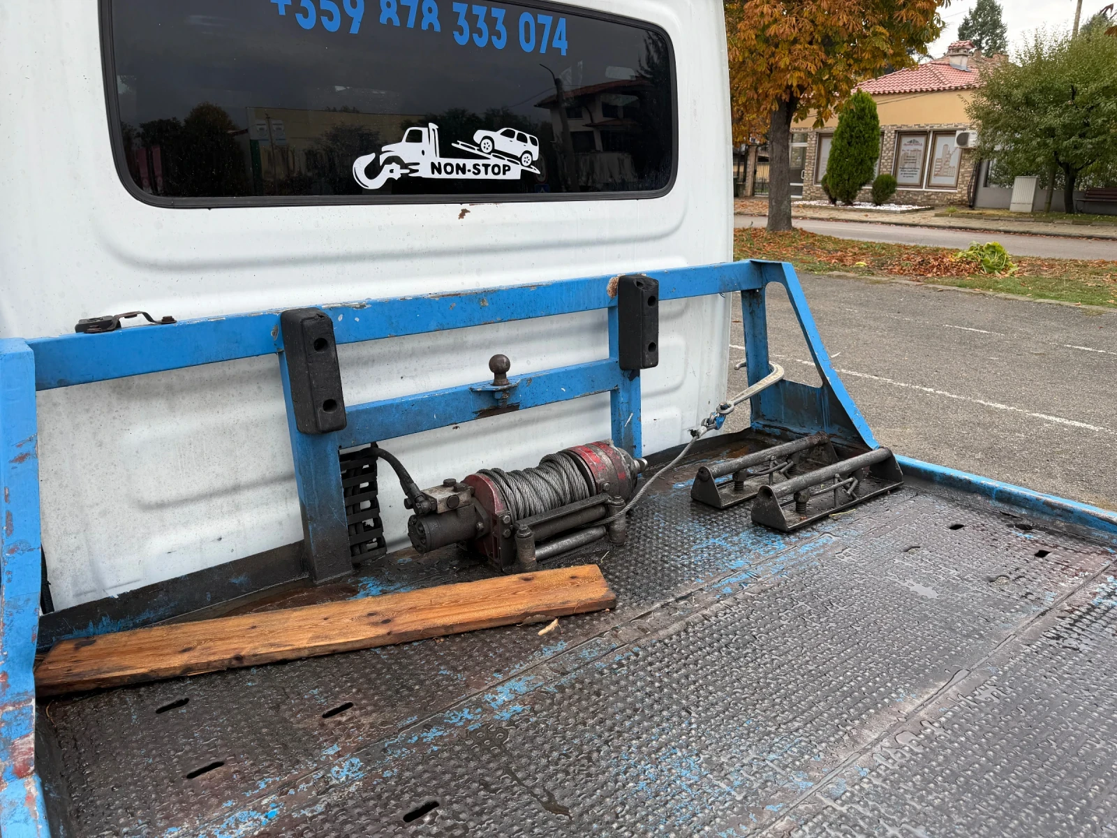 Iveco Daily 40C13 Специален Б категория* Хидравлика* Клима, снимка 8 - Бусове и автобуси - 56746636