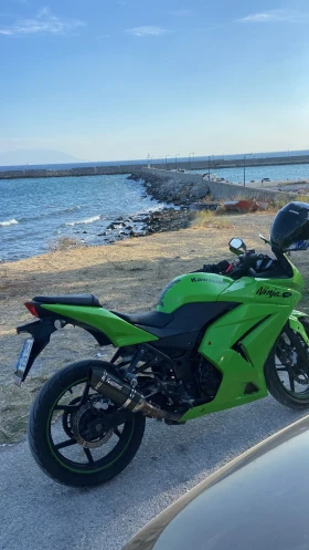 Kawasaki Ninja 250 R, снимка 2