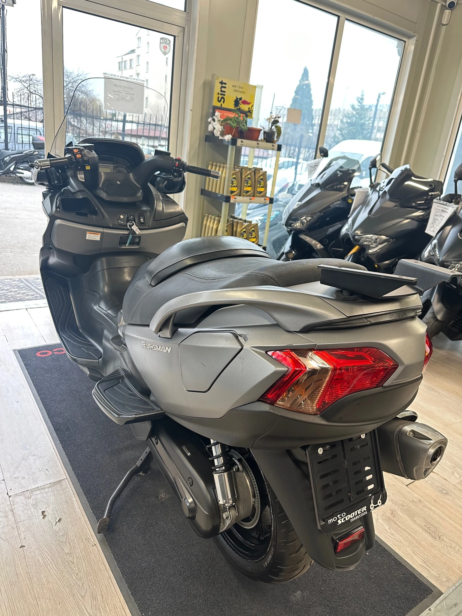 Suzuki Burgman 650i ABS 10.2019г., снимка 9 - Мотоциклети и мототехника - 53903740