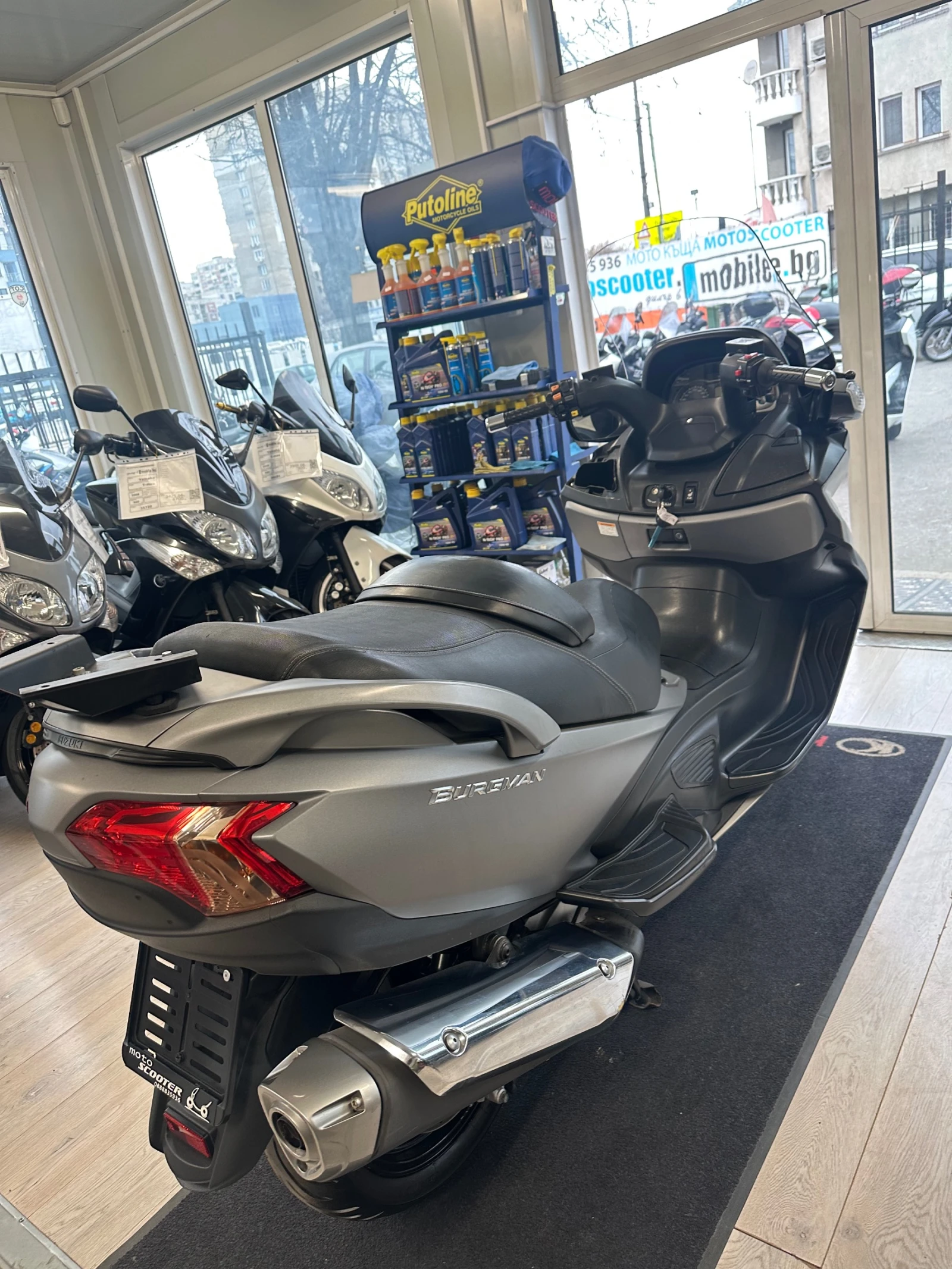 Suzuki Burgman 650i ABS 10.2019г., снимка 11 - Мотоциклети и мототехника - 53903740