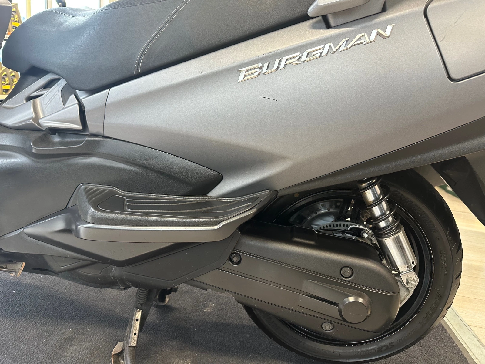 Suzuki Burgman 650i ABS 10.2019г., снимка 13 - Мотоциклети и мототехника - 53903740
