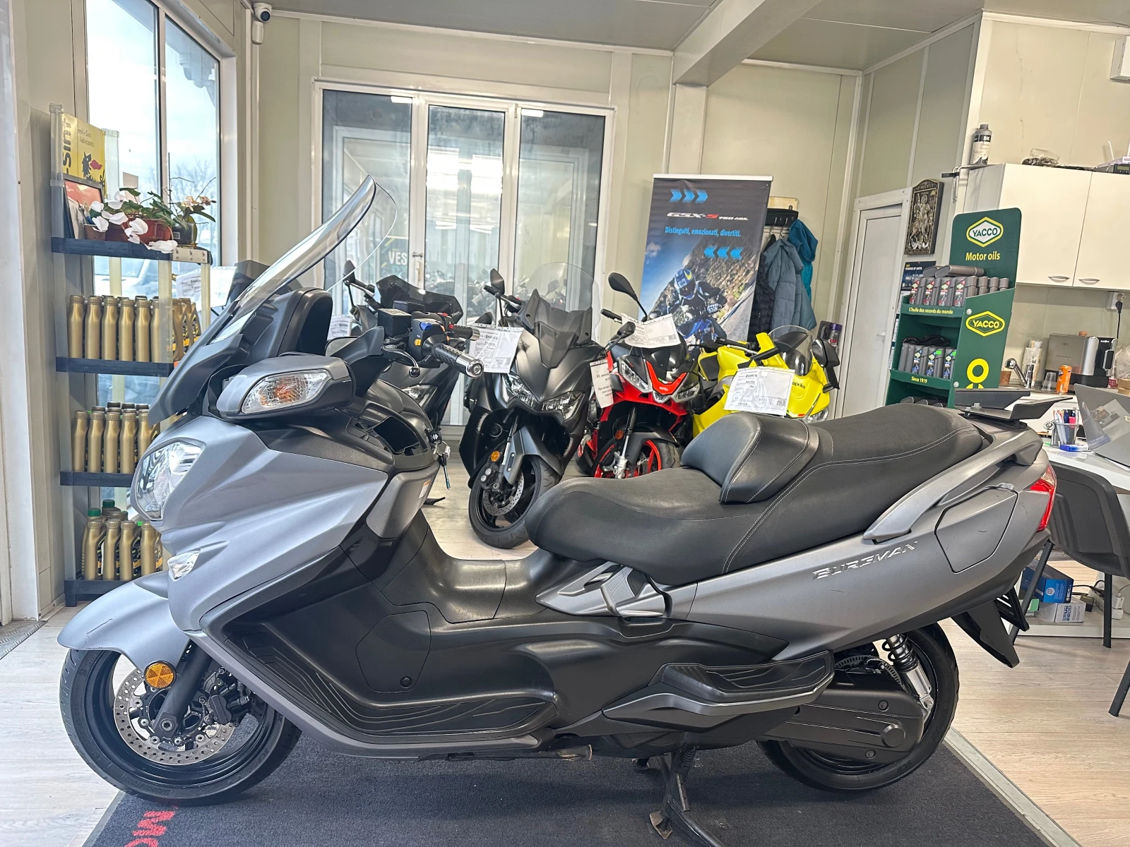 Suzuki Burgman 650i ABS 10.2019г., снимка 17 - Мотоциклети и мототехника - 53903740