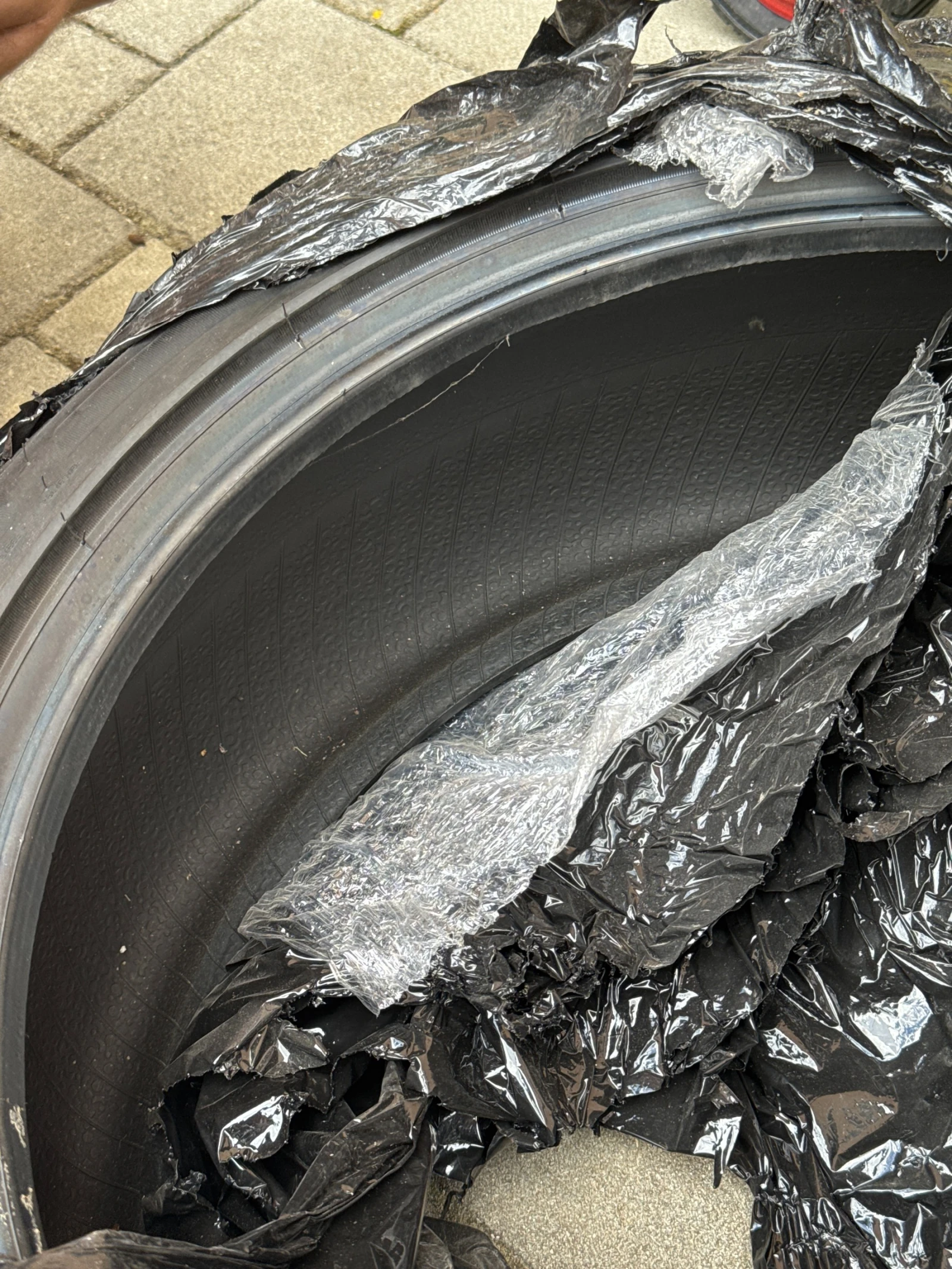  235/40R19 | Mobile.bg   3