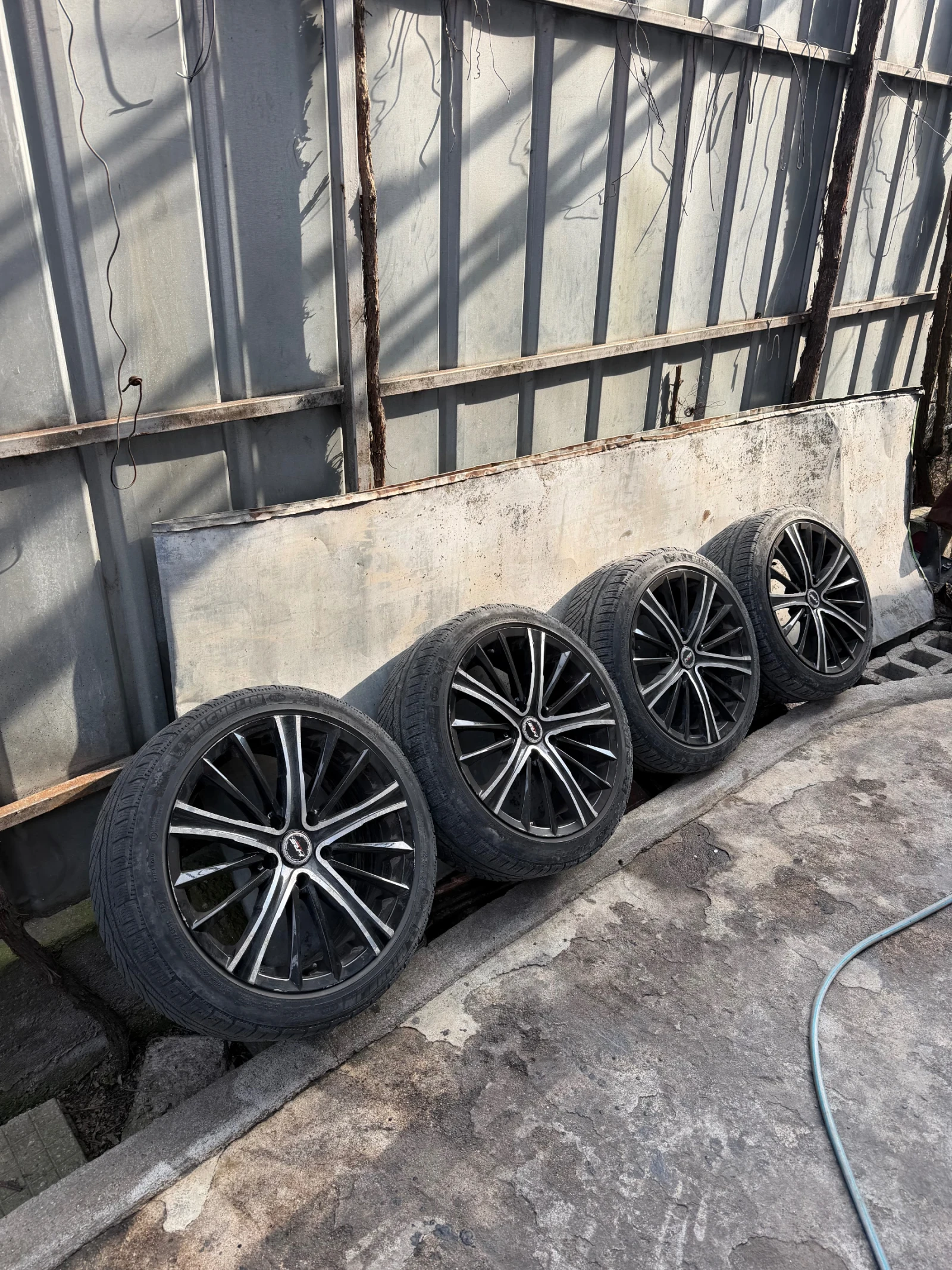 Гуми с джанти Michelin 225/45R18, снимка 2 - Гуми и джанти - 55048759
