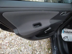 Peugeot 207 1.6 HDI-90 ks PANORAMA, снимка 12