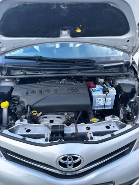 Toyota Yaris, снимка 16