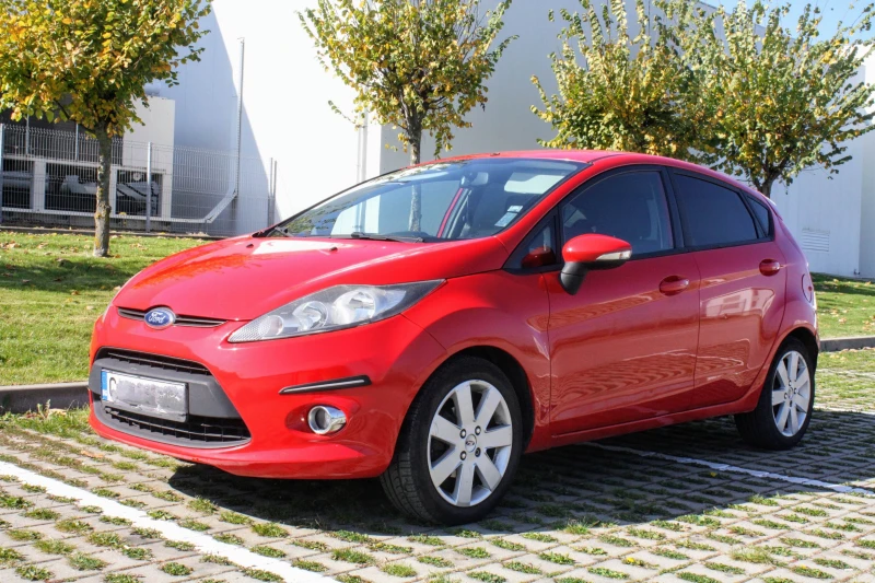 Ford Fiesta 1.4 TDCi, снимка 4 - Автомобили и джипове - 47643340