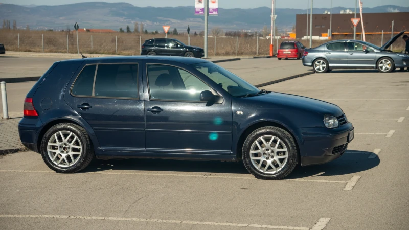 VW Golf, снимка 3 - Автомобили и джипове - 50648982