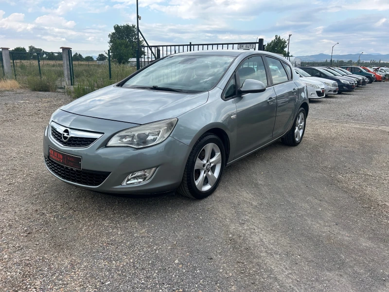 Opel Astra 1.7 CDTI EURO 5, снимка 2 - Автомобили и джипове - 50963762
