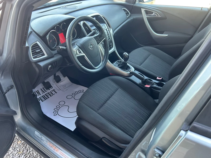 Opel Astra 1.7 CDTI EURO 5, снимка 8 - Автомобили и джипове - 50963762