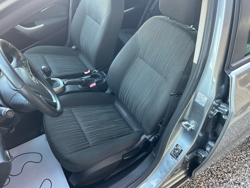 Opel Astra 1.7 CDTI EURO 5, снимка 9 - Автомобили и джипове - 50963762