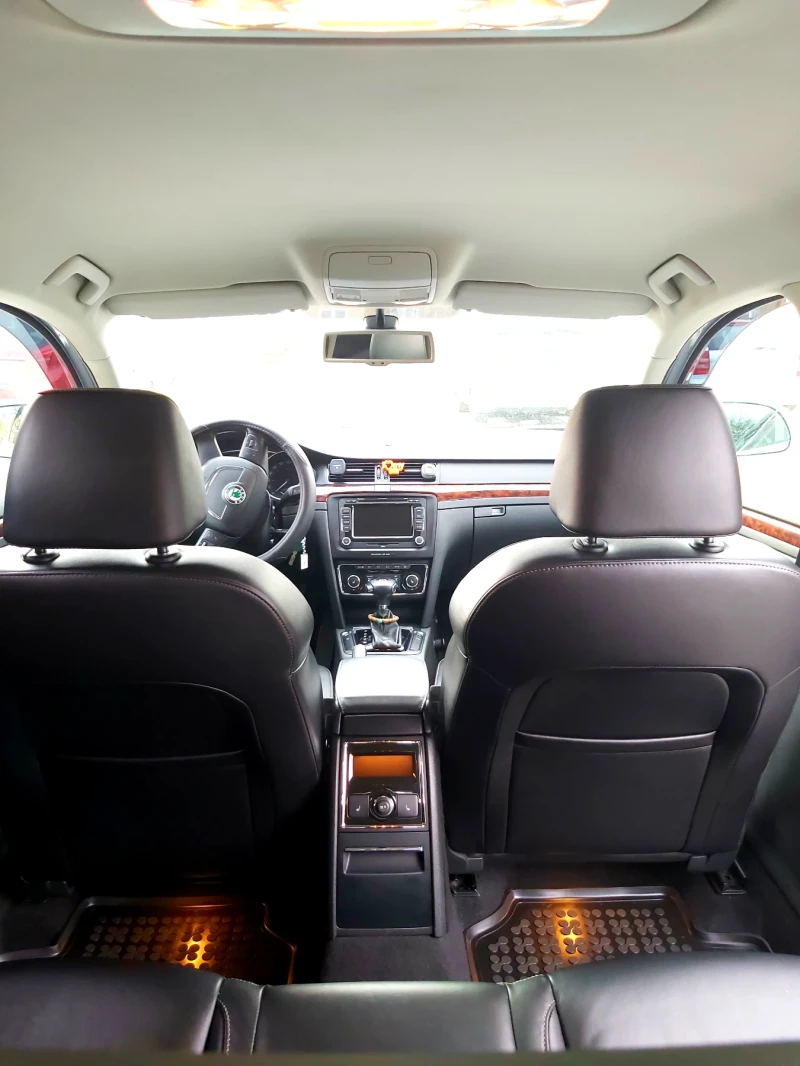 Skoda Superb Skoda Superb 2.0TDI 125KW DSG, снимка 6 - Автомобили и джипове - 52005721