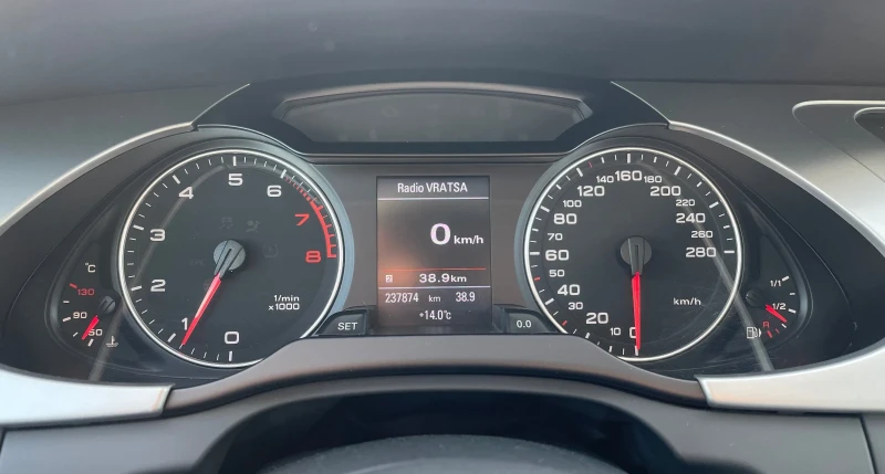 Audi A4 Quattro, снимка 13 - Автомобили и джипове - 52324813