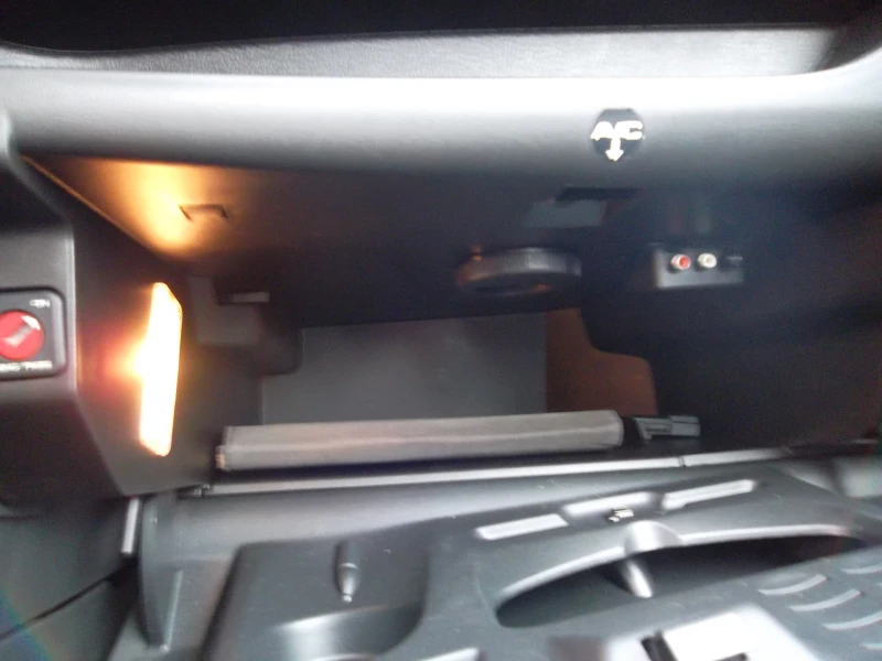 Peugeot 207 1.6 HDI-90 ks PANORAMA, снимка 10 - Автомобили и джипове - 53284042