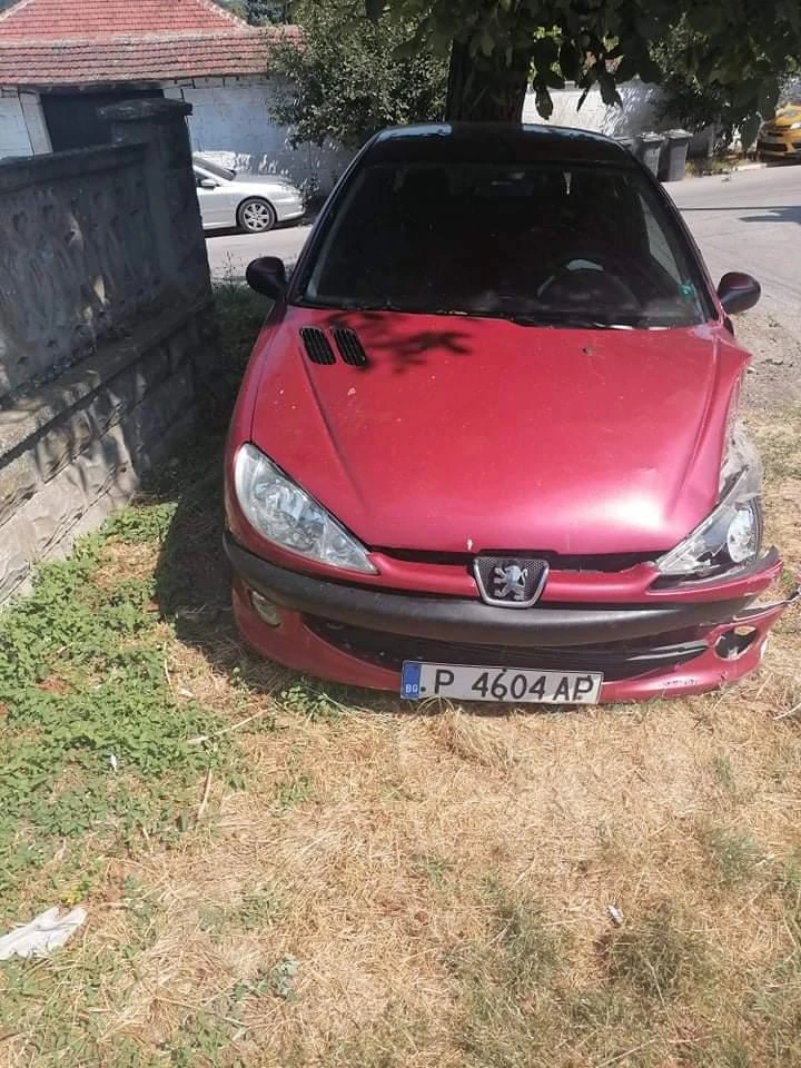 Peugeot 206 1.4 бензин на части, снимка 1 - Автомобили и джипове - 33638767