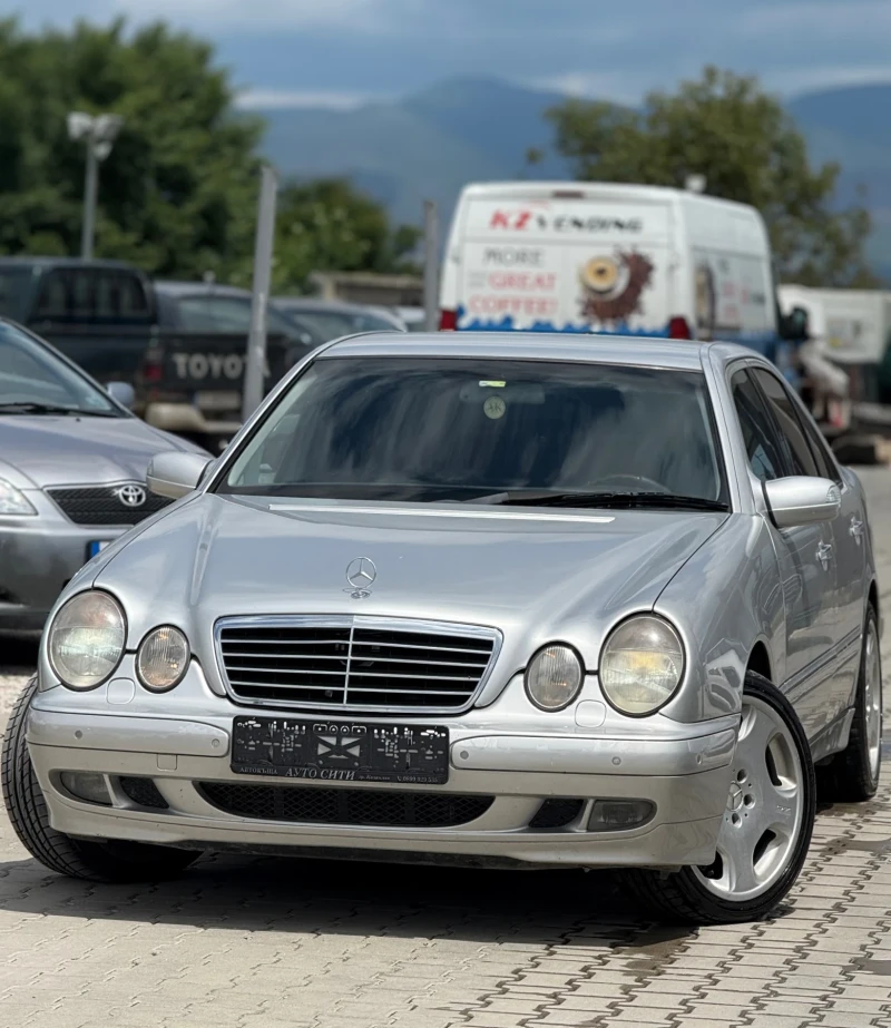 Mercedes-Benz E 320 Нов внос* Перфектна* Напълно обслужена* Топ* - 13333 лв. - 11995422 1