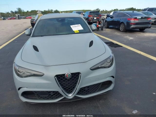 Alfa Romeo Giulia Quadrifoglio  - изображение 5