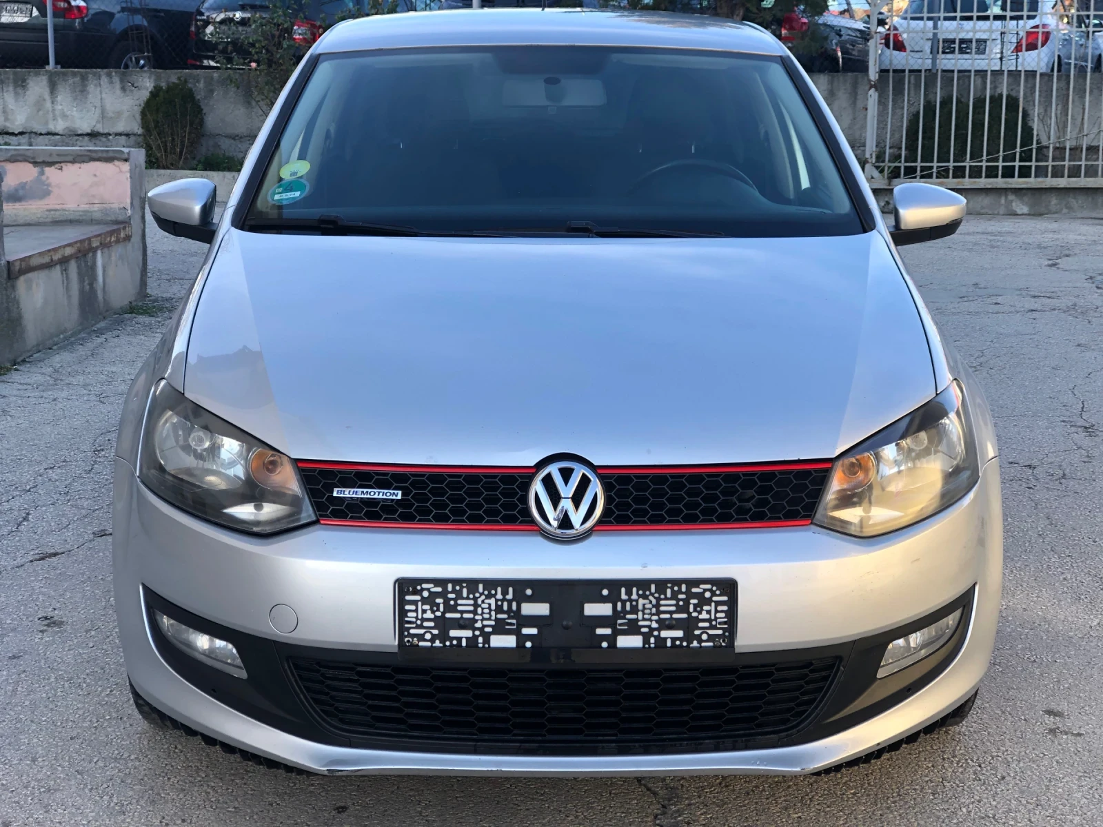 VW Polo 1.2TDI NAVI EURO 5 - изображение 2