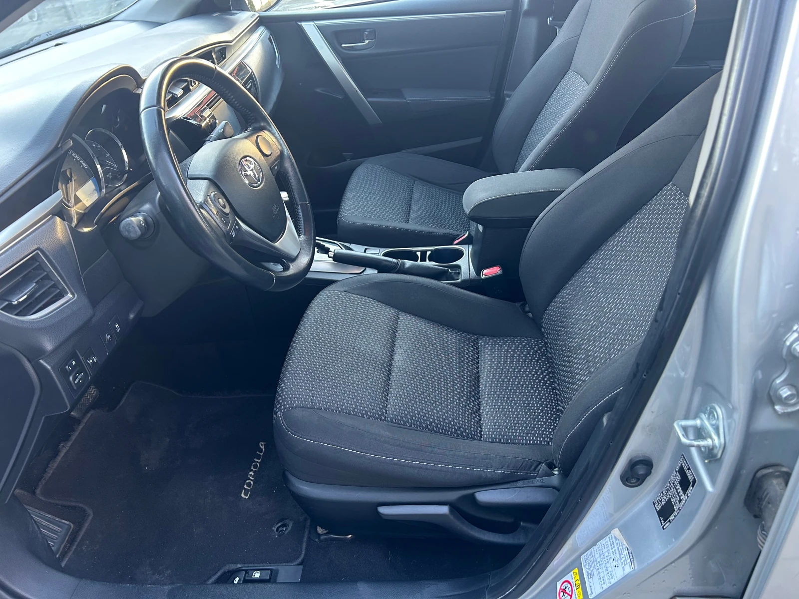 Toyota Corolla 1.6 VVT-I  - изображение 8